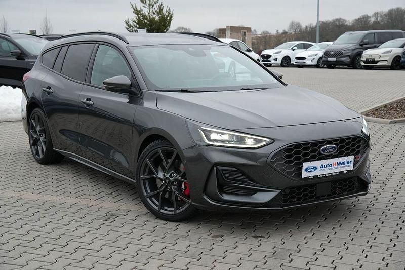 Gebraucht Ford Focus ST 280 PS (205 kW) 2023 Grau Limousine