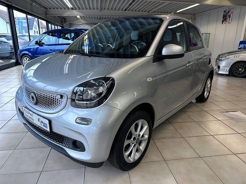 Second-hand Smart ForFour 71 CP (52 kW) 2015 Argintiu Hatchback