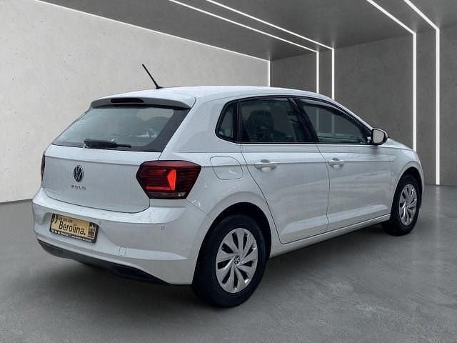 Gebraucht VW Polo Comfortline 95 PS (69 kW) 2021 Weiß Kleinwagen