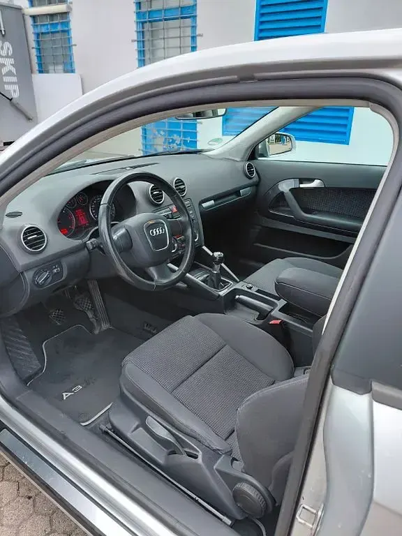 Gebraucht Audi A3 Ambition 105 PS (77 kW) 2006 Silber Kleinwagen