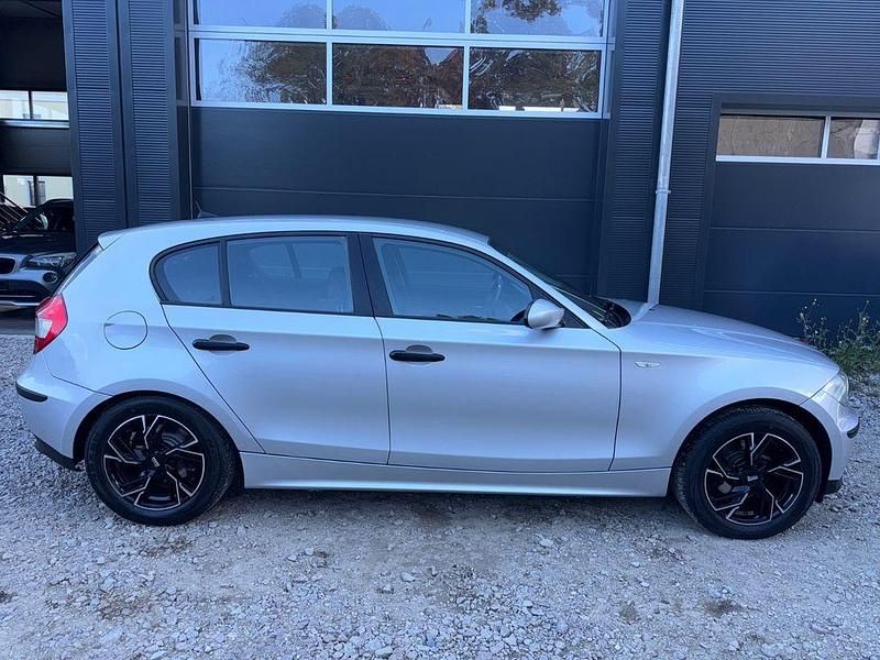 Gebraucht BMW 116 Advantage 116 PS (85 kW) 2005 Silber Kleinwagen