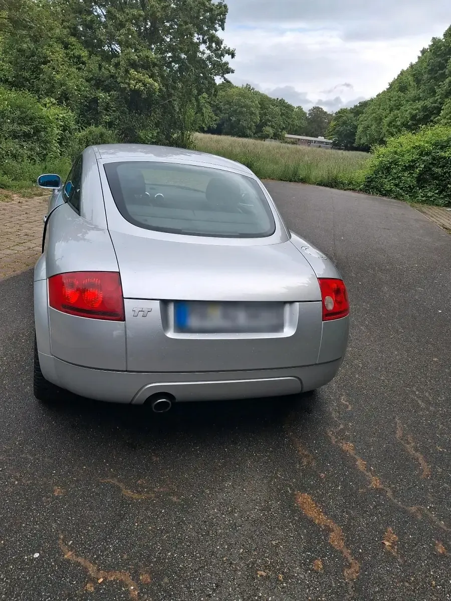 Gebraucht Audi TT 180 PS (132 kW) 1998 Silber Coupé