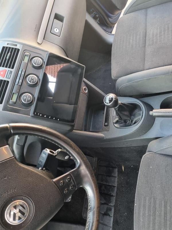 Blau Gebraucht 2007 VW Touran Van / Kleinbus | 3.500 € (Fairer Preis) - Bild 1/4