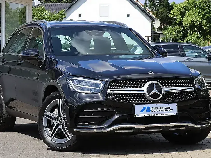 Gebraucht Mercedes GLC400d AMG 330 PS (242 kW) 2022 Schwarz SUV