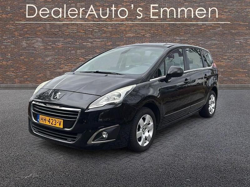 Gebraucht Peugeot 5008 Active 165 PS (121 kW) 2015 Schwarz Van / Kleinbus
