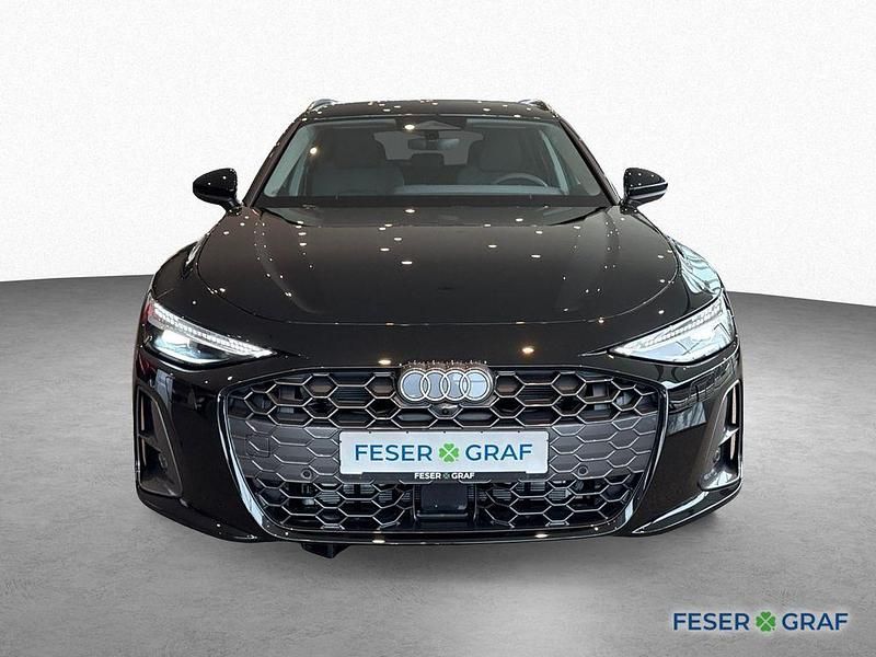 Neu Audi A6 Advanced 299 PS (219 kW) 2026 Mythosschwarz metallic Kombi