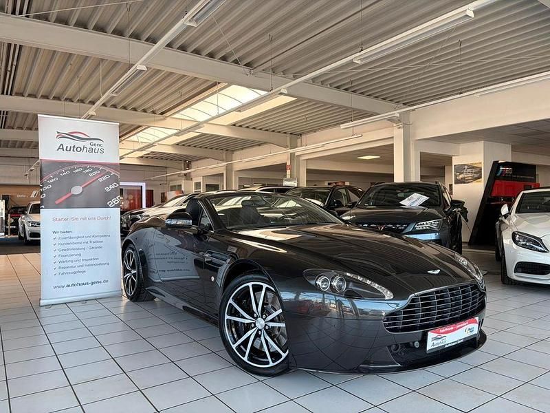Gebraucht Aston Martin V8 Vantage 436 PS (320 kW) 2014 Grau Cabrio