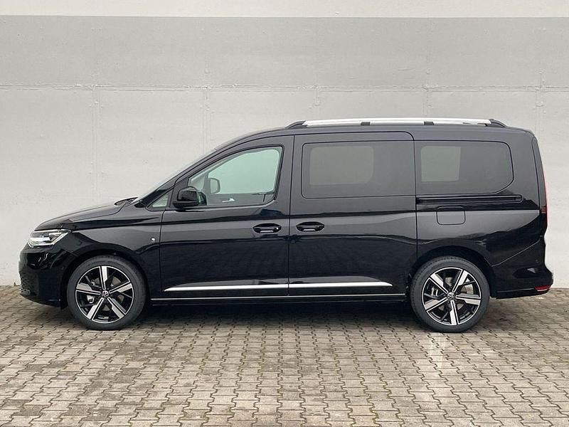 Neu VW Caddy Maxi Style 122 PS (89 kW) 2025 Schwarz Van / Kleinbus