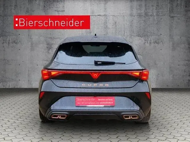 Neu Cupra Leon 272 PS (200 kW) 2025 Schwarz Kleinwagen