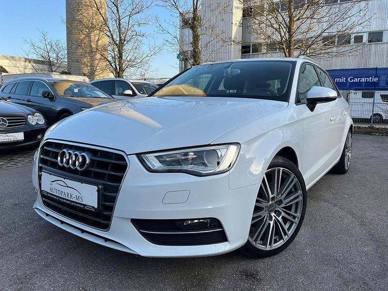 Gebraucht Audi A3 Attraction 122 PS (89 kW) 2013 Weiß Limousine