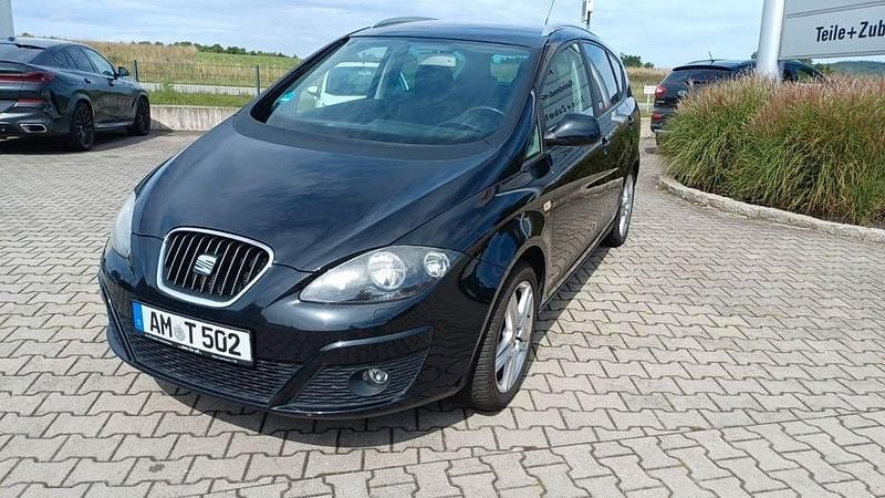 Schwarz Gebraucht 2012 Seat Altea XL Copa Van / Kleinbus | 5.700 € (Fairer Preis) - Bild 1/4