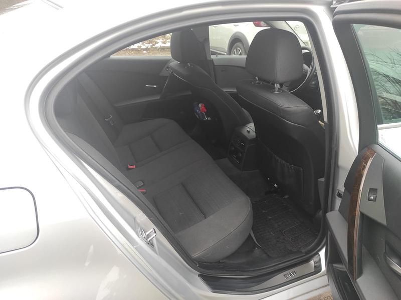 Gebraucht BMW 560L 155 PS (114 kW) 2007 Silber Limousine