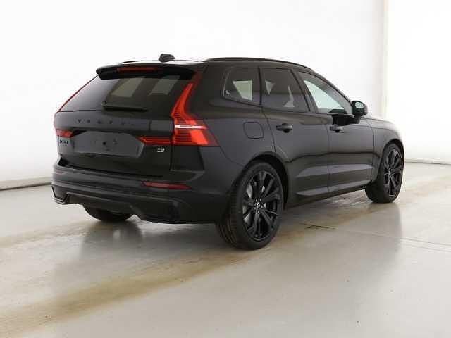 Gebraucht Volvo XC60 Plus 455 PS (334 kW) 2024 Onyx black / metallic SUV