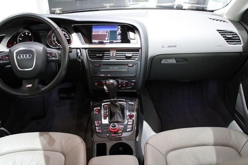 Gebraucht Audi A5 Sport 179 PS (131 kW) 2009 Silber Coupé