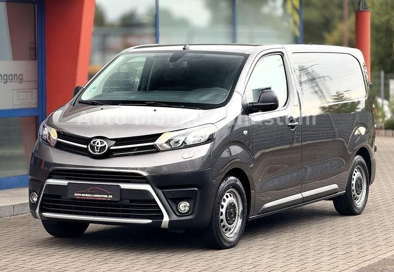 Grau Gebraucht 2020 Toyota Proace Van | 11.999 € (Superpreis) - Bild 1/4