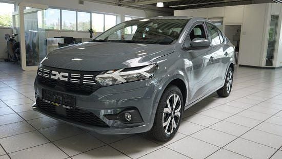 Używany Dacia Logan Prestige 90 KM (66 kW) 2023 Sedan/Limuzyna