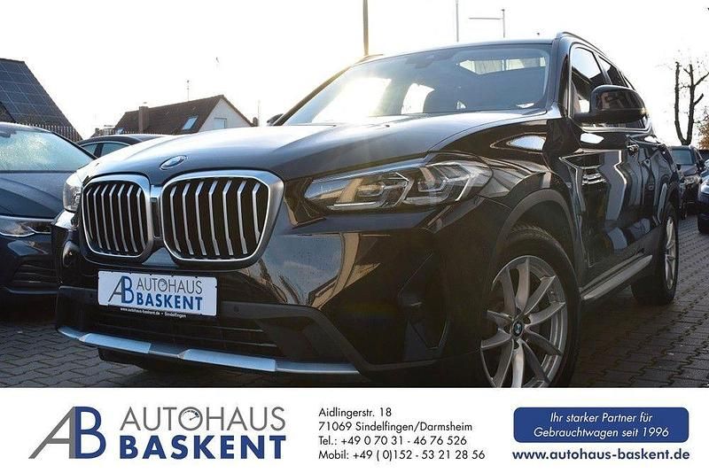 Schwarz Gebraucht 2022 BMW X3 Sport Line SUV | 33.890 € (Fairer Preis) - Bild 1/4