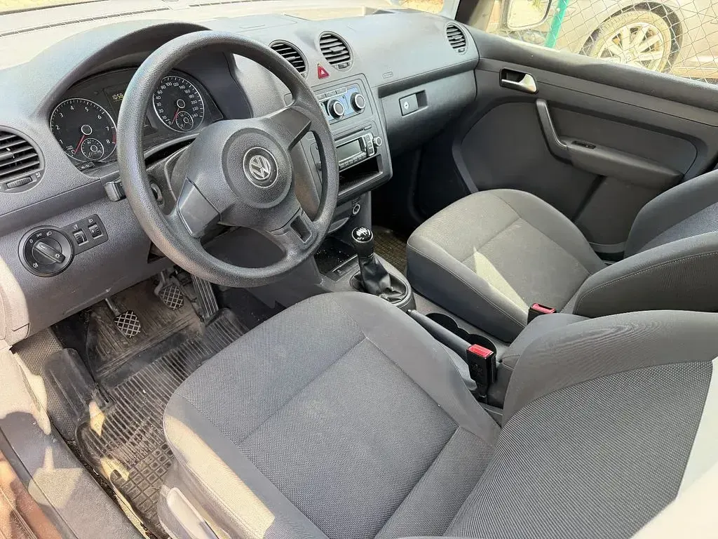 Gebraucht VW Caddy Trendline 105 PS (77 kW) 2012 Braun Van / Kleinbus