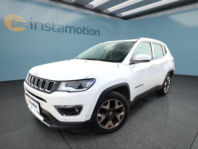 Weiß Gebraucht 2020 Jeep Compass SUV | 17.399 € (Etwas zu teuer) - Bild 1/4