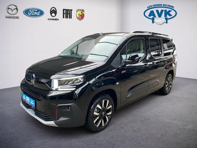 Neu Citroën Berlingo 131 PS (96 kW) 2026 Schwarz Van / Kleinbus