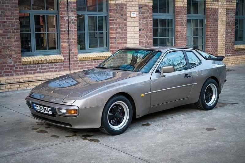 Gebraucht Porsche 944 163 PS (119 kW) 1983 Braun Coupé