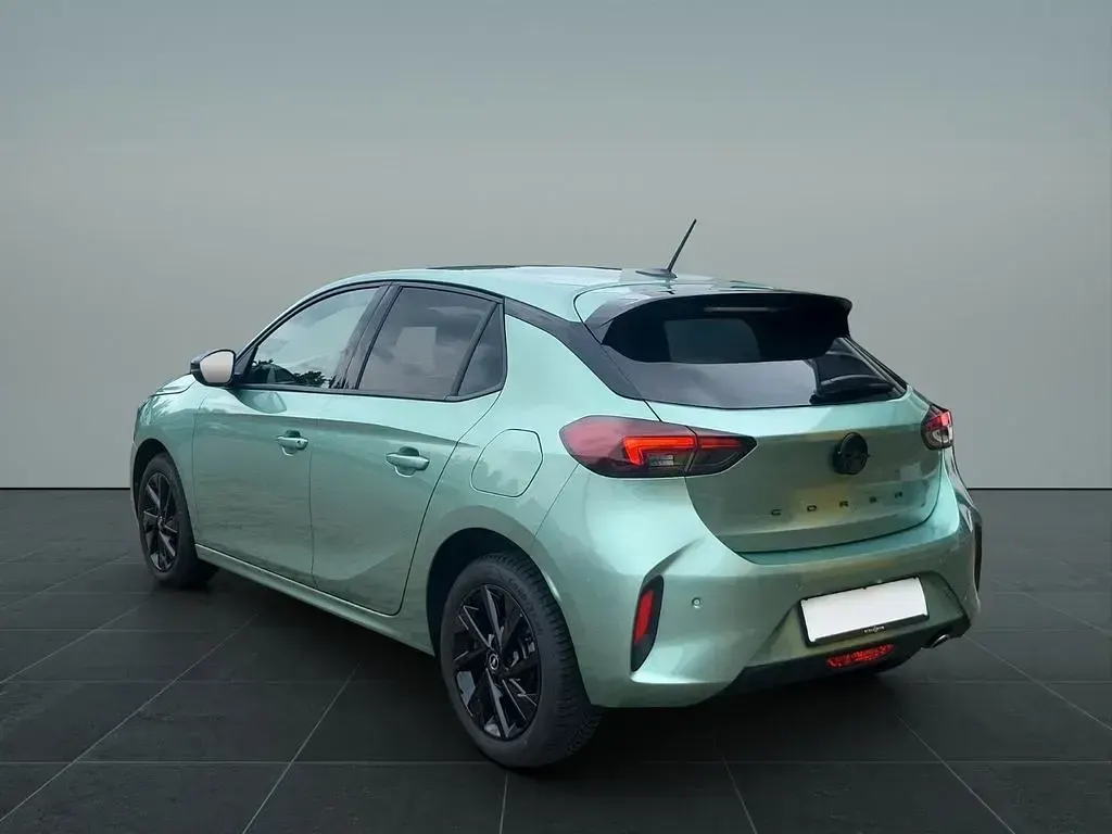 Gebraucht Opel Corsa 101 PS (74 kW) 2025 Grün Kleinwagen