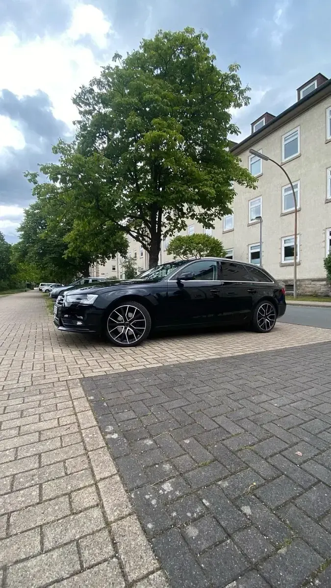 Gebraucht Audi A4 204 PS (150 kW) 2013 Schwarz Kombi