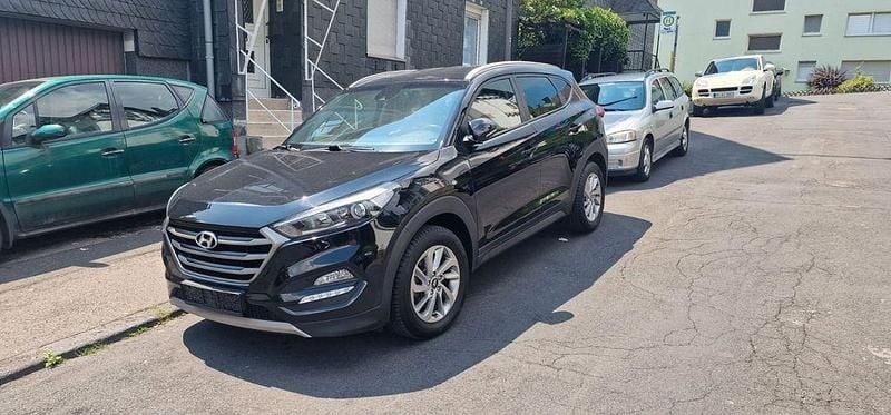 Schwarz Gebraucht 2016 Hyundai Tucson Turbo SUV | 13.000 € (Guter Preis) - Bild 1/4