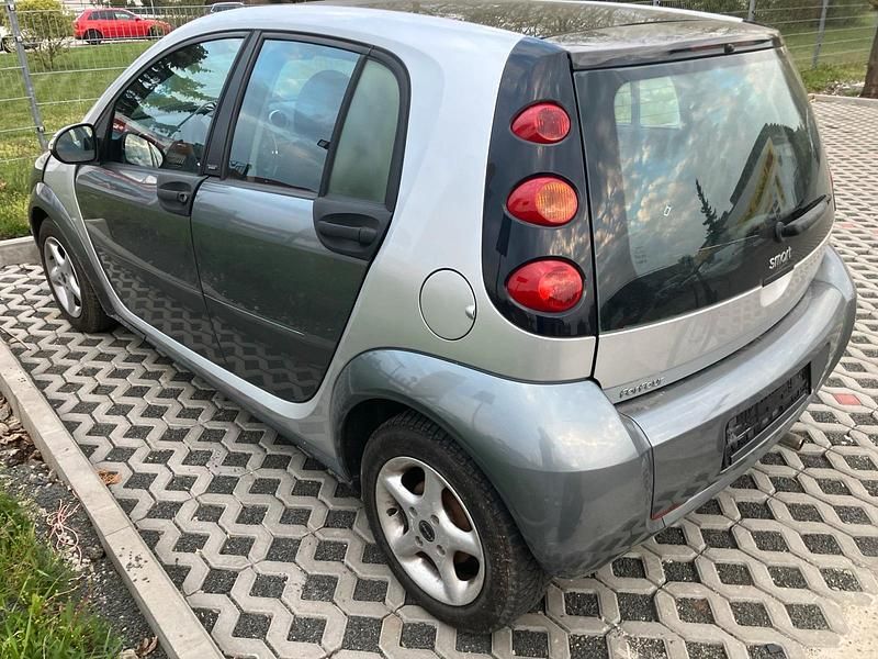 Second-hand Smart ForFour Passion 75 CP (55 kW) 2006 Gri Hatchback