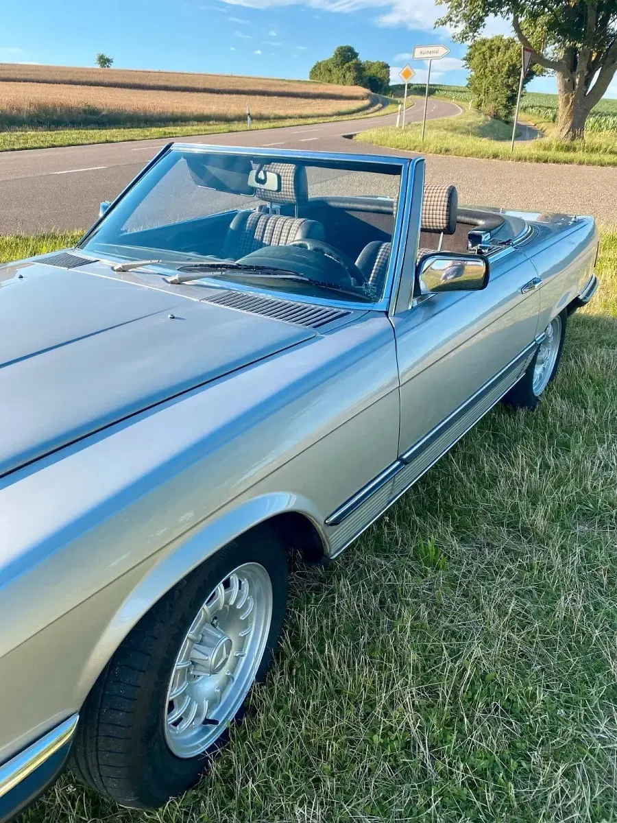 Gebraucht Mercedes SL380 204 PS (150 kW) 1981 Silber Cabrio