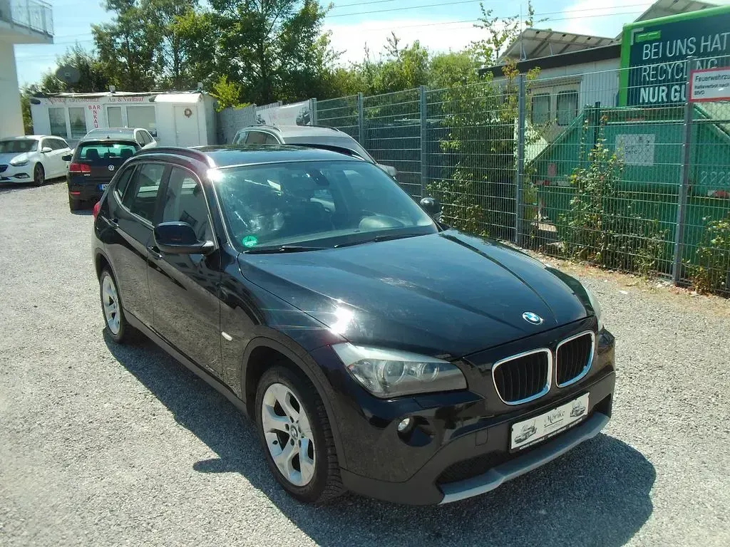 Gebraucht BMW X1 Sport Line 143 PS (105 kW) 2011 Schwarz SUV