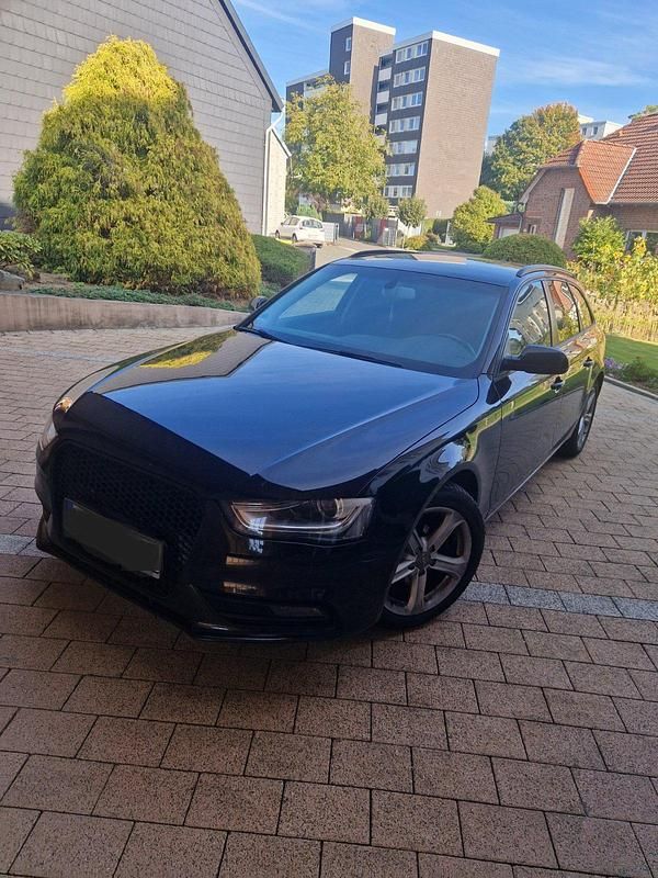 Schwarz Gebraucht 2013 Audi A4 Kombi | 7.500 € (Fairer Preis) - Bild 1/4
