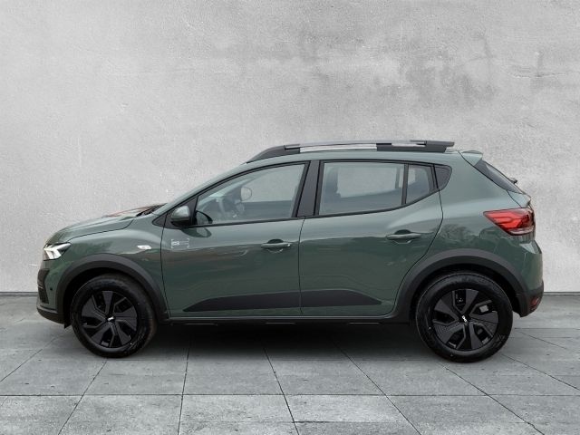 Gebraucht Dacia Sandero Expression 91 PS (66 kW) 2024 Safarigrüngrau Kleinwagen