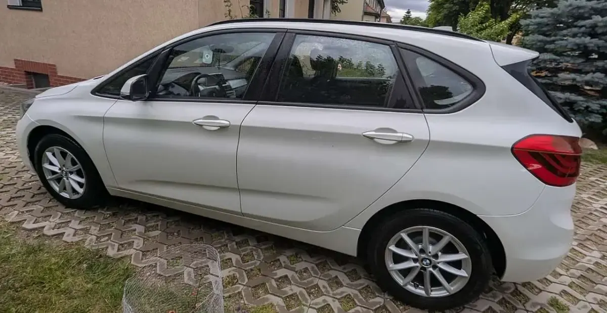 Gebraucht BMW 216 Active Tourer 102 PS (75 kW) 2019 Weiß Van / Kleinbus