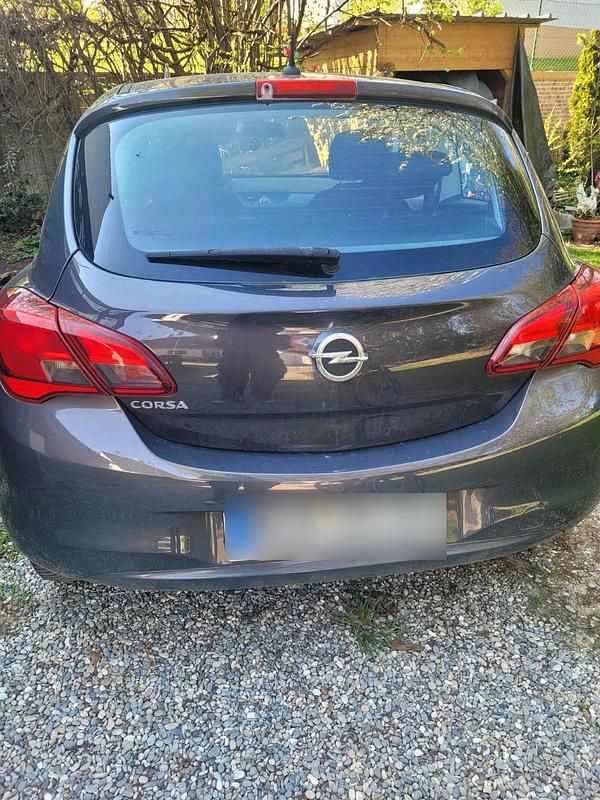 Używany Opel Corsa Selection 69 KM (50 kW) 2016 Szary Hatchback