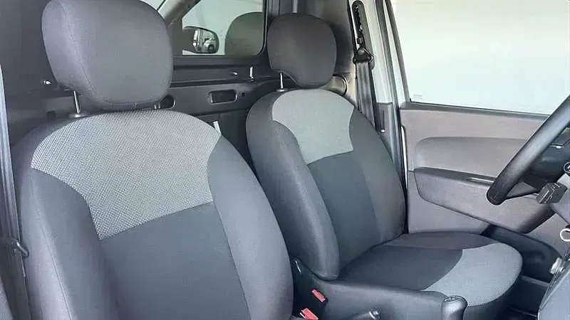 Gebraucht Dacia Dokker Express Ambiance 102 PS (75 kW) 2020 Weiss / arktisweiss / uni Van