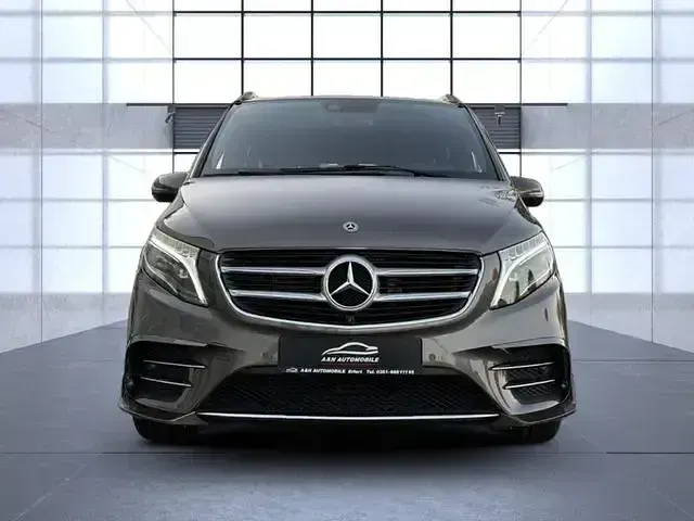 Gebraucht Mercedes V250 AMG 190 PS (139 kW) 2018 Grau Van / Kleinbus