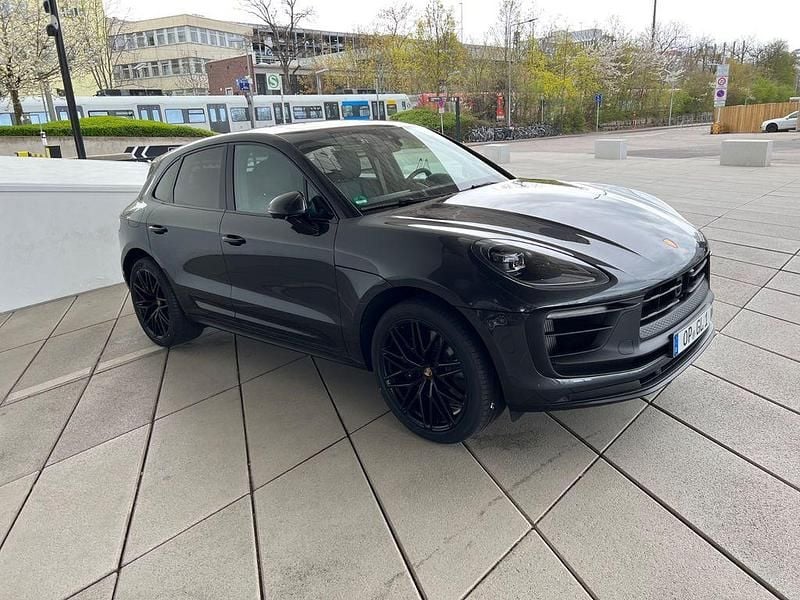 Grau Gebraucht 2023 Porsche Macan GTS SUV | 89.999 € (Fairer Preis) - Bild 1/4