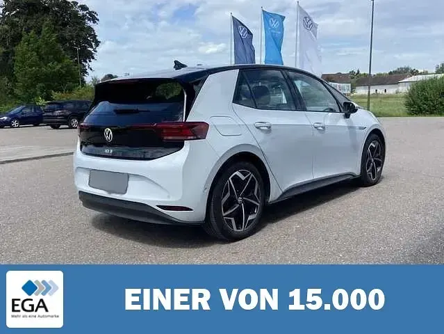 Gebraucht VW ID.3 Pro 150 kW (204 PS) 2023 Weiß metallic Kleinwagen