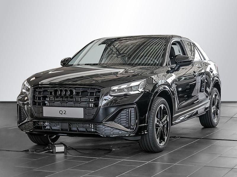 Gebraucht Audi Q2 S-Line 150 PS (110 kW) 2025 Schwarz SUV