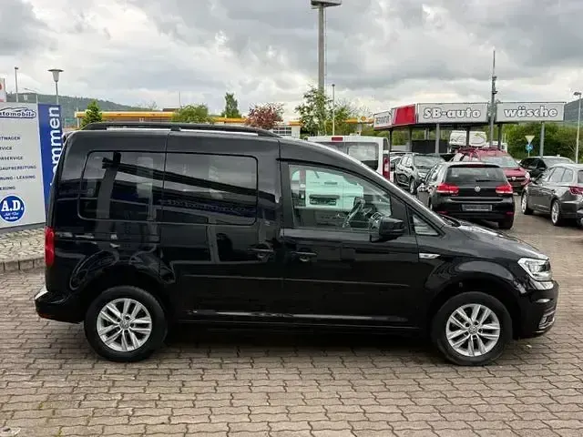 Gebraucht VW Caddy Comfortline 125 PS (91 kW) 2017 Schwarz Van / Kleinbus