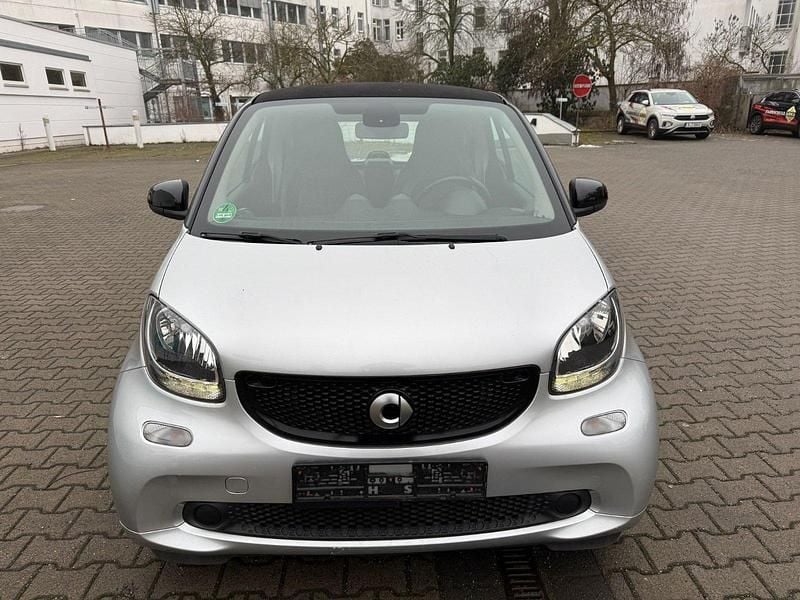 Silber Gebraucht 2016 Smart ForTwo Coupé Coupé | 8.000 € - Bild 1/4