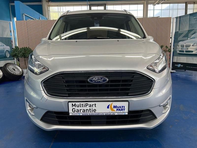 Silber Gebraucht 2022 Ford Tourneo Connect Titanium Van / Kleinbus | 23.499 € (Guter Preis) - Bild 1/4