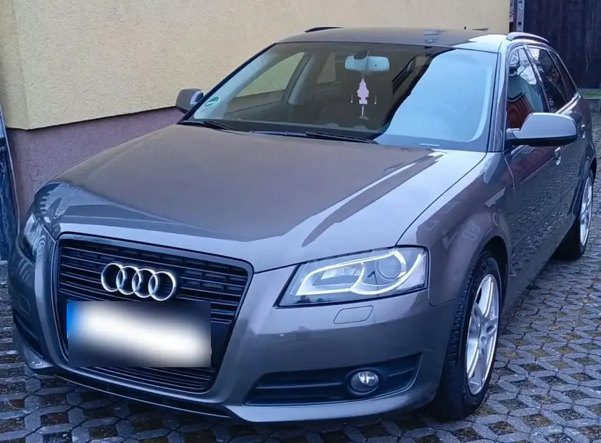 Gebraucht Audi A3 140 PS (102 kW) 2010 Grau Kleinwagen