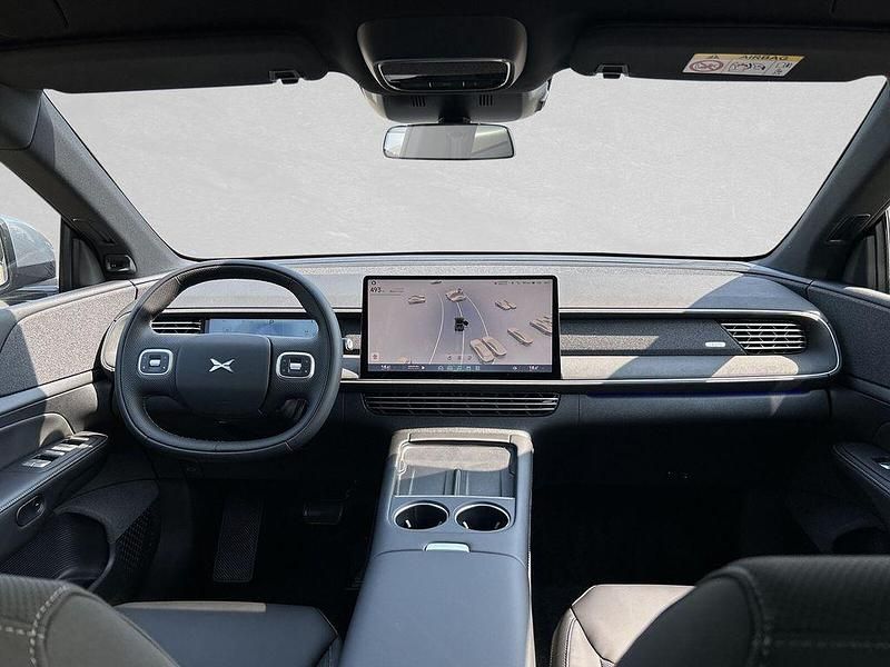 Neu XPENG G6 AWD Performance 350 kW (476 PS) 2025 Grau SUV