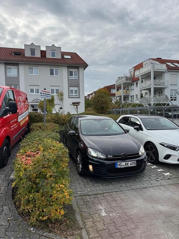 Schwarz Gebraucht 2011 VW Golf VI Coupé | 5.400 € (Fairer Preis) - Bild 1/4