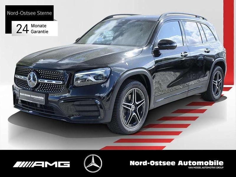 Metalliclack kosmosschwarz Gebraucht 2024 Mercedes GLB200 AMG SUV | 44.290 € (Etwas zu teuer) - Bild 1/4