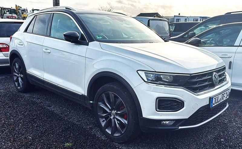 Weiß Gebraucht 2018 VW T-Roc Sportline SUV | 18.900 € (Guter Preis) - Bild 1/4