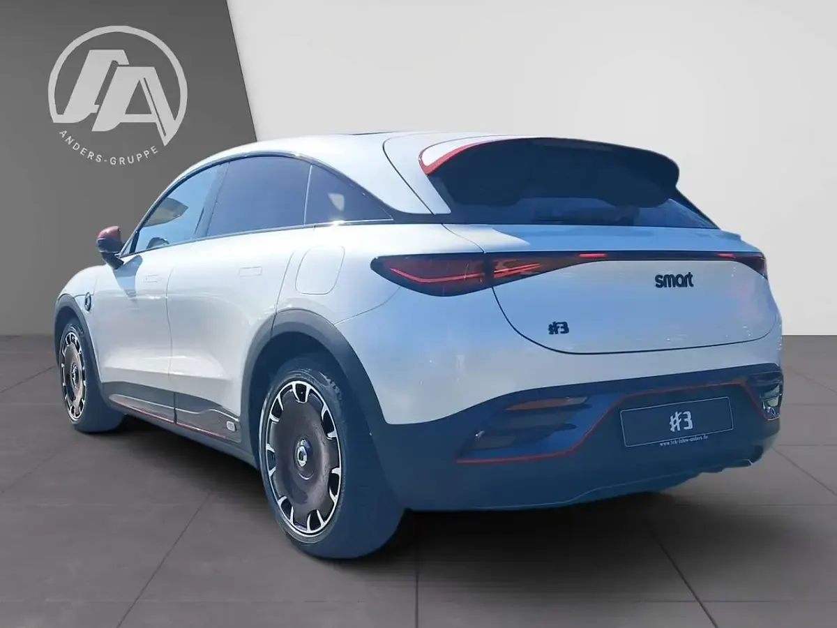 Używany Smart #3 Anniversary Edition 200 kW (272 KM) 2024 Biały SUV