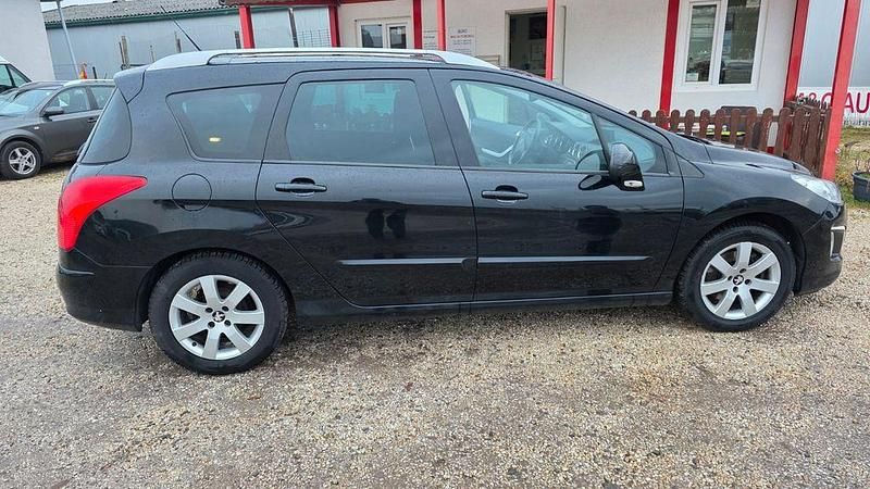 Gebraucht Peugeot 308 SW Active 150 PS (110 kW) 2012 Schwarz Kombi
